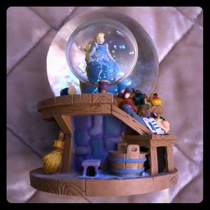 RARE Disney Cinderella Mini Snow Globe